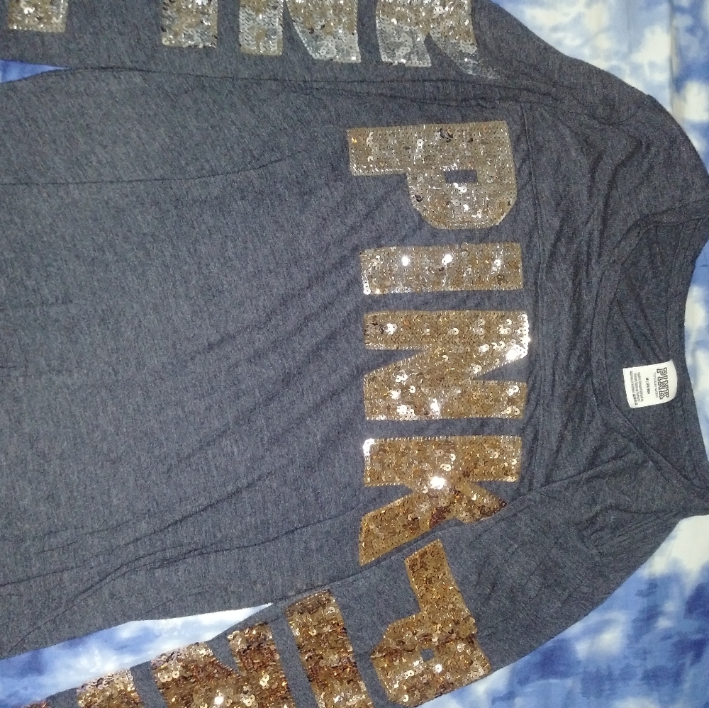 VS shirt